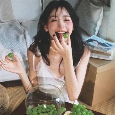 女哭声